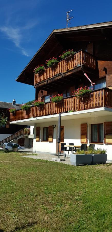 Haus Sandra Fiesch Exterior foto
